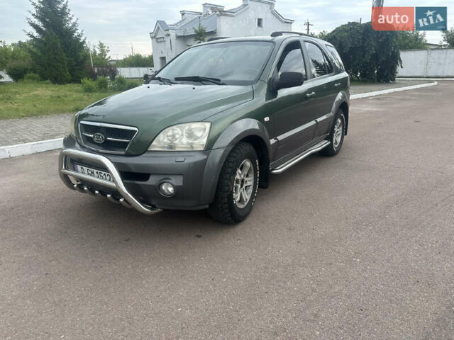Зеленый Киа Соренто, объемом двигателя 2.5 л и пробегом 350 тыс. км за 4300 $, фото 1 на Automoto.ua