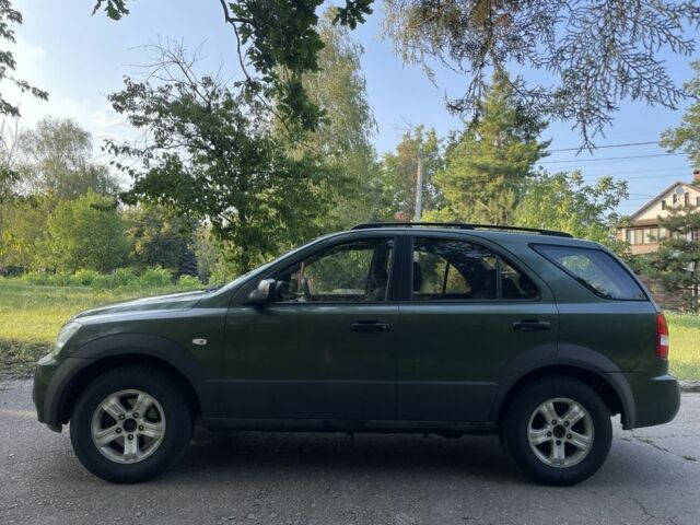 Зелений Кіа Соренто, об'ємом двигуна 2.4 л та пробігом 274 тис. км за 3999 $, фото 2 на Automoto.ua