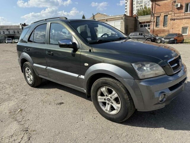 Зелений Кіа Соренто, об'ємом двигуна 2.5 л та пробігом 246 тис. км за 3800 $, фото 3 на Automoto.ua