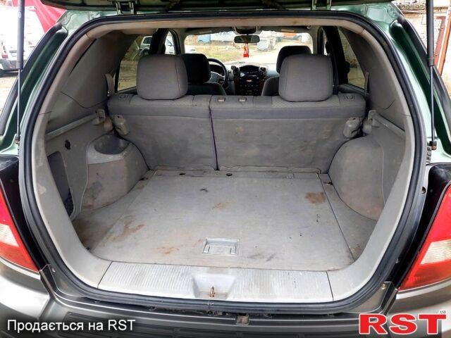 Зелений Кіа Соренто, об'ємом двигуна 2.5 л та пробігом 310 тис. км за 3250 $, фото 6 на Automoto.ua