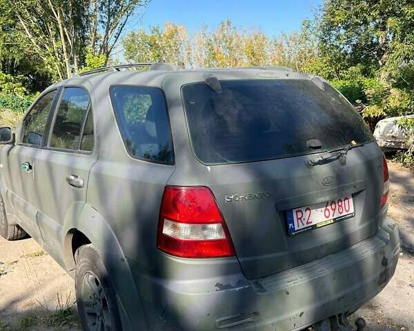 Зелений Кіа Соренто, об'ємом двигуна 2.5 л та пробігом 327 тис. км за 3500 $, фото 3 на Automoto.ua