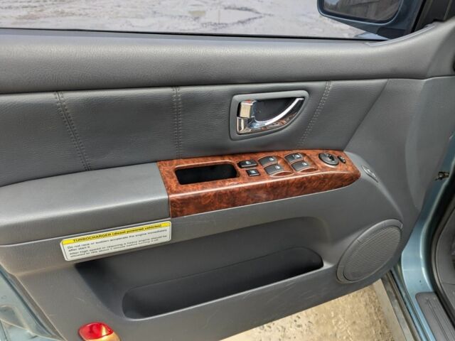 Киа Соренто 2004 в Львове на Automoto.ua Зеленый Киа Соренто, объемом двигателя 3 л и пробегом 308 тыс. км за 3700 $, фото 9 на Automoto.ua