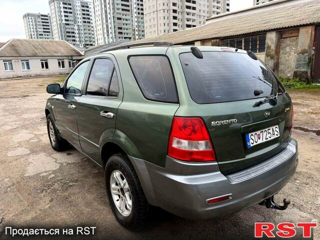Зеленый Киа Соренто, объемом двигателя 2.5 л и пробегом 256 тыс. км за 3400 $, фото 4 на Automoto.ua