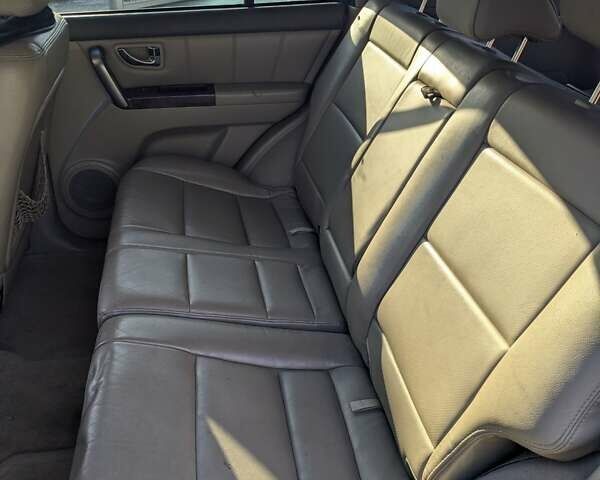 Зеленый Киа Соренто, объемом двигателя 3.5 л и пробегом 250 тыс. км за 5000 $, фото 4 на Automoto.ua