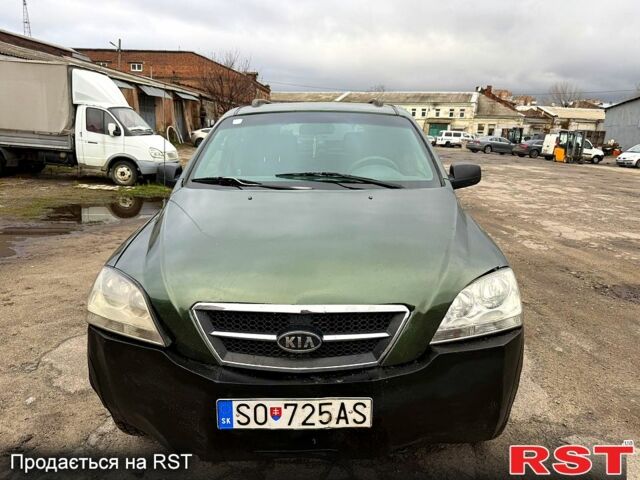 Зеленый Киа Соренто, объемом двигателя 2.5 л и пробегом 256 тыс. км за 3400 $, фото 2 на Automoto.ua