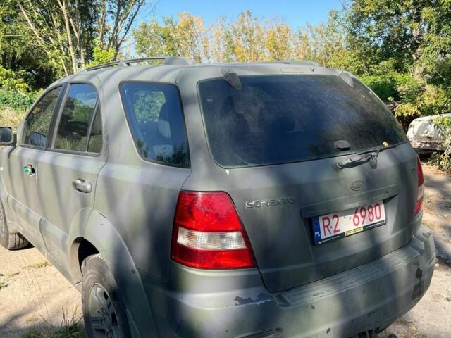 Зеленый Киа Соренто, объемом двигателя 2.5 л и пробегом 250 тыс. км за 3500 $, фото 3 на Automoto.ua