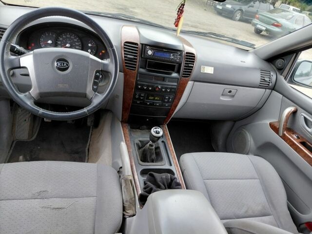 Киа Соренто 2005 в Днепре (Днепропетровске) на Automoto.ua Зеленый Киа Соренто, объемом двигателя 2.5 л и пробегом 250 тыс. км за 3499 $, фото 6 на Automoto.ua