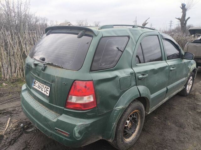 Зеленый Киа Соренто, объемом двигателя 2.5 л и пробегом 255 тыс. км за 1500 $, фото 2 на Automoto.ua