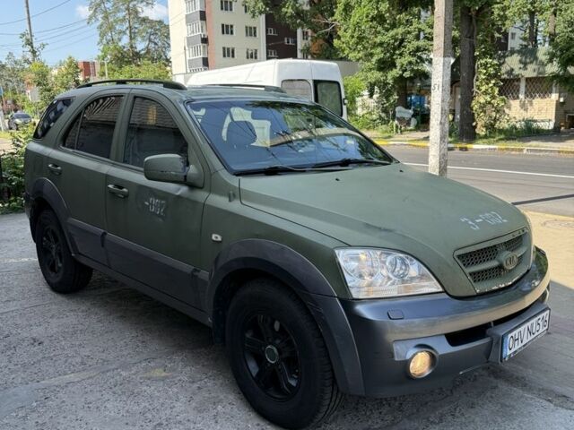 Зеленый Киа Соренто, объемом двигателя 2.5 л и пробегом 245 тыс. км за 4000 $, фото 5 на Automoto.ua