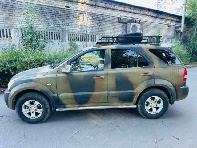 Зеленый Киа Соренто, объемом двигателя 2.5 л и пробегом 280 тыс. км за 3587 $, фото 5 на Automoto.ua