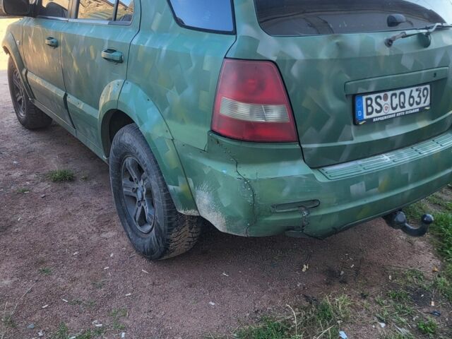 Зеленый Киа Соренто, объемом двигателя 0 л и пробегом 250 тыс. км за 2100 $, фото 2 на Automoto.ua