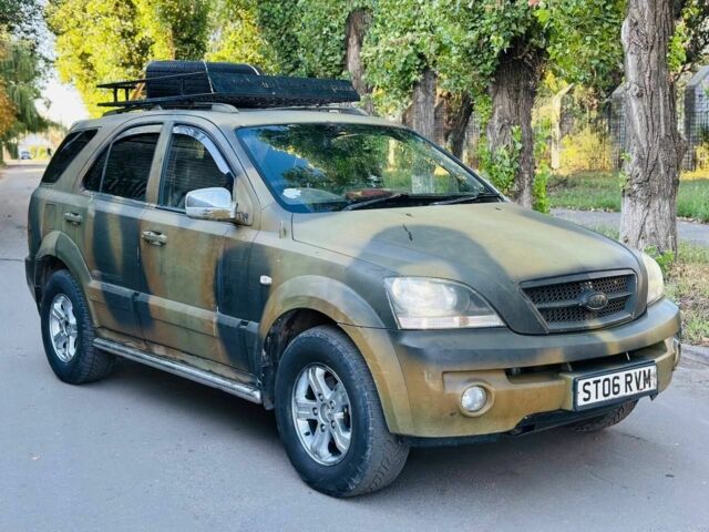 Зеленый Киа Соренто, объемом двигателя 2.5 л и пробегом 280 тыс. км за 3587 $, фото 10 на Automoto.ua