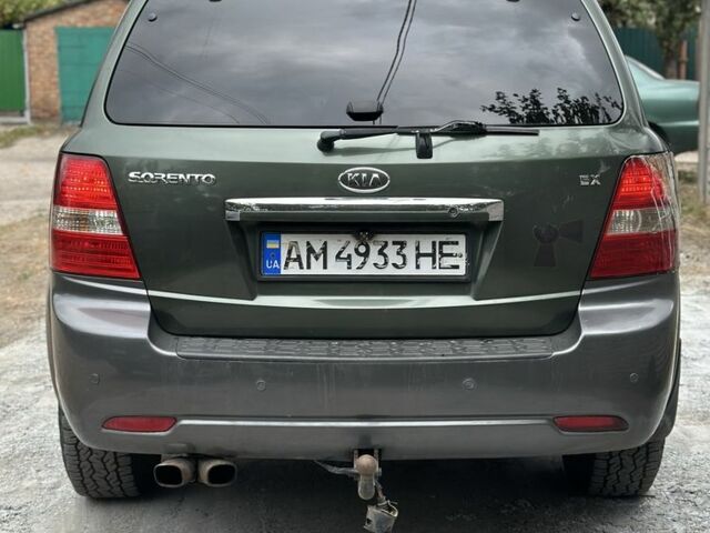 Киа Соренто 2006 в Ирпене на Automoto.ua Зеленый Киа Соренто, объемом двигателя 2.5 л и пробегом 300 тыс. км за 4500 $, фото 3 на Automoto.ua