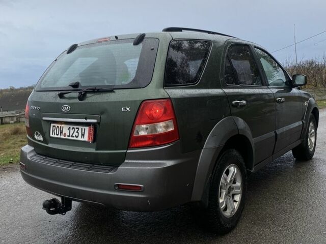 Зеленый Киа Соренто, объемом двигателя 2.5 л и пробегом 250 тыс. км за 3999 $, фото 4 на Automoto.ua