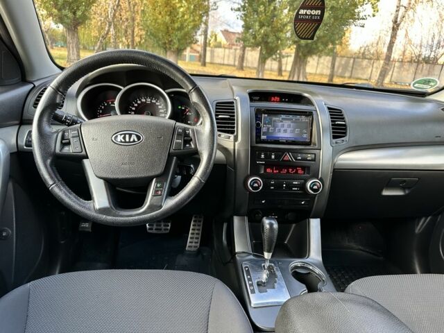 Зеленый Киа Соренто, объемом двигателя 2.2 л и пробегом 270 тыс. км за 13200 $, фото 12 на Automoto.ua