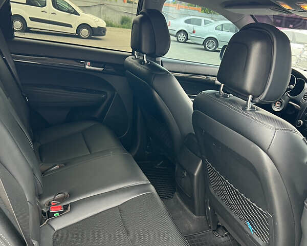 Зеленый Киа Соренто, объемом двигателя 2.2 л и пробегом 150 тыс. км за 12750 $, фото 23 на Automoto.ua