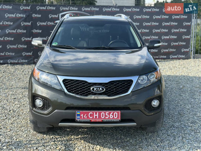 Зеленый Киа Соренто, объемом двигателя 2.2 л и пробегом 168 тыс. км за 12800 $, фото 2 на Automoto.ua