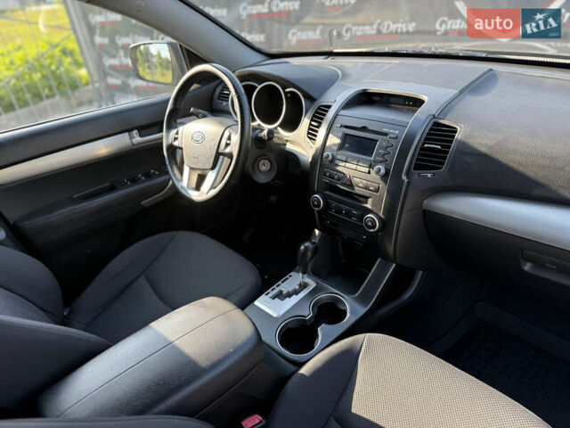 Зеленый Киа Соренто, объемом двигателя 2.2 л и пробегом 168 тыс. км за 12800 $, фото 23 на Automoto.ua