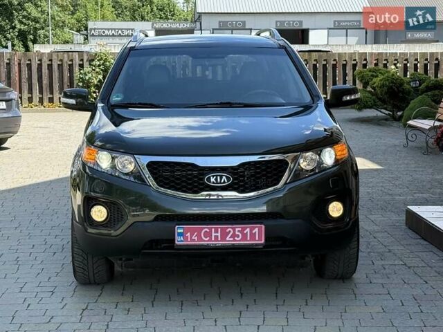 Зелений Кіа Соренто, об'ємом двигуна 2.2 л та пробігом 250 тис. км за 12700 $, фото 3 на Automoto.ua