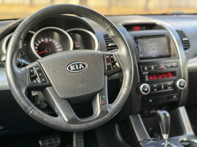 Зеленый Киа Соренто, объемом двигателя 2.2 л и пробегом 270 тыс. км за 13200 $, фото 13 на Automoto.ua