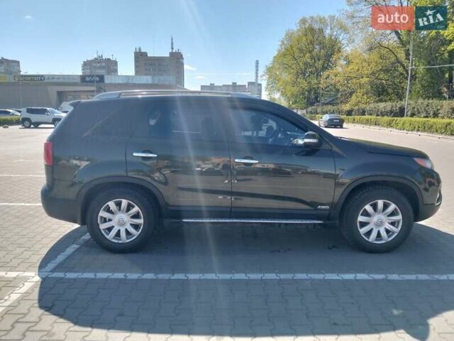 Зелений Кіа Соренто, об'ємом двигуна 2.4 л та пробігом 265 тис. км за 10999 $, фото 3 на Automoto.ua