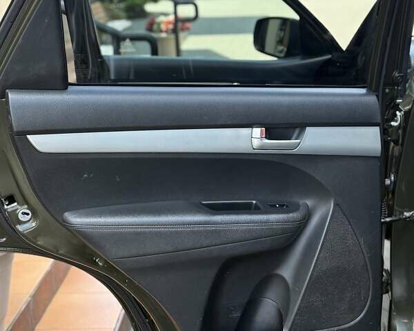 Зелений Кіа Соренто, об'ємом двигуна 2.2 л та пробігом 250 тис. км за 12700 $, фото 30 на Automoto.ua