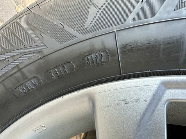 Зеленый Киа Соренто, объемом двигателя 2.2 л и пробегом 270 тыс. км за 13200 $, фото 21 на Automoto.ua