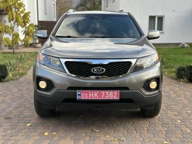 Зеленый Киа Соренто, объемом двигателя 2.2 л и пробегом 270 тыс. км за 13200 $, фото 4 на Automoto.ua