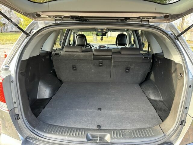 Зеленый Киа Соренто, объемом двигателя 2.2 л и пробегом 270 тыс. км за 13200 $, фото 17 на Automoto.ua