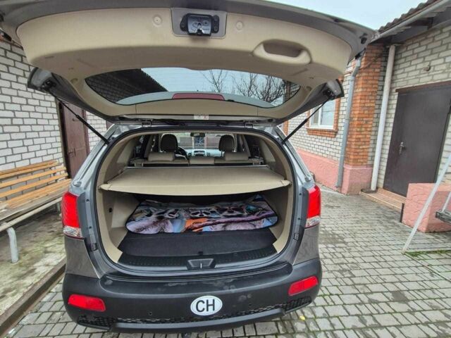 Зелений Кіа Соренто, об'ємом двигуна 2.2 л та пробігом 161 тис. км за 16450 $, фото 11 на Automoto.ua