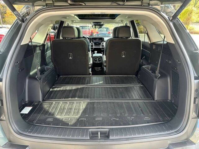 Зеленый Киа Соренто, объемом двигателя 2.5 л и пробегом 10 тыс. км за 14000 $, фото 14 на Automoto.ua