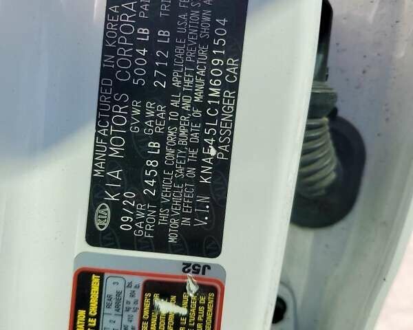 Белый Киа Stinger, объемом двигателя 3.34 л и пробегом 85 тыс. км за 6150 $, фото 12 на Automoto.ua