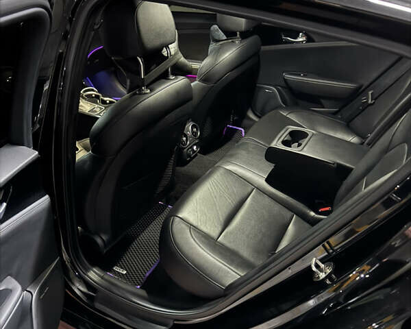 Черный Киа Stinger, объемом двигателя 2 л и пробегом 57 тыс. км за 17500 $, фото 23 на Automoto.ua