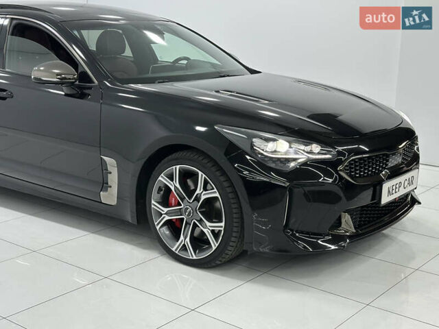 Черный Киа Stinger, объемом двигателя 3.34 л и пробегом 55 тыс. км за 25999 $, фото 7 на Automoto.ua