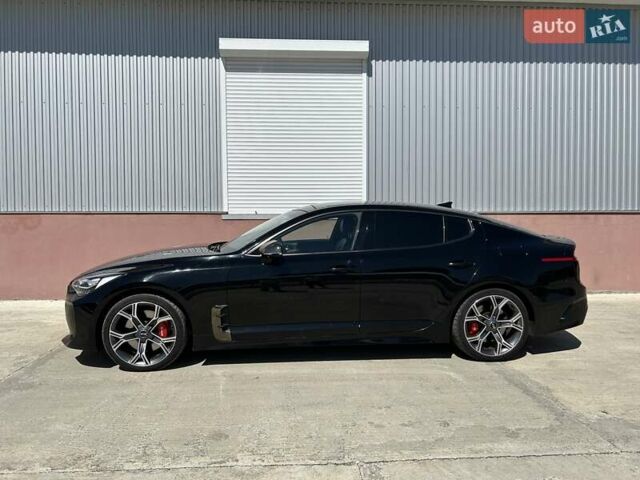 Чорний Кіа Stinger, об'ємом двигуна 3.34 л та пробігом 89 тис. км за 29999 $, фото 3 на Automoto.ua