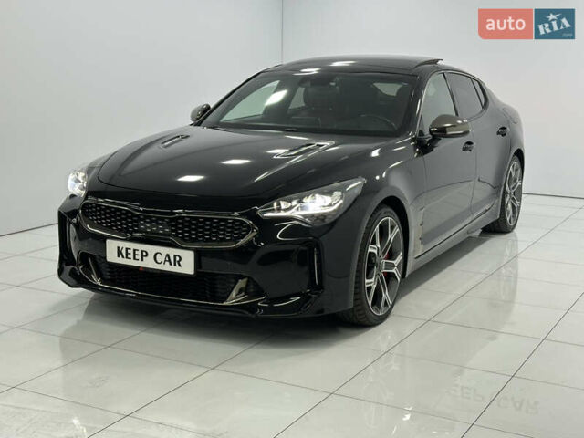 Черный Киа Stinger, объемом двигателя 3.34 л и пробегом 55 тыс. км за 25999 $, фото 6 на Automoto.ua