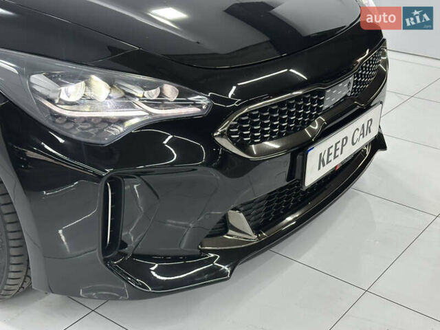 Черный Киа Stinger, объемом двигателя 3.34 л и пробегом 55 тыс. км за 25999 $, фото 8 на Automoto.ua