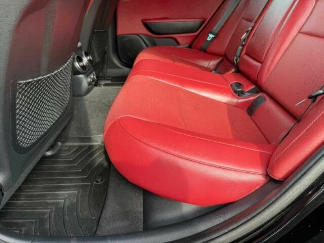 Чорний Кіа Stinger, об'ємом двигуна 3.3 л та пробігом 48 тис. км за 5400 $, фото 13 на Automoto.ua