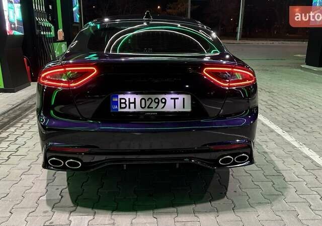 Фиолетовый Киа Stinger, объемом двигателя 2 л и пробегом 65 тыс. км за 19900 $, фото 5 на Automoto.ua