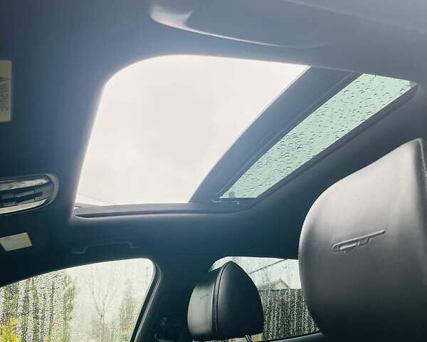 Красный Киа Stinger, объемом двигателя 3.34 л и пробегом 115 тыс. км за 25000 $, фото 47 на Automoto.ua