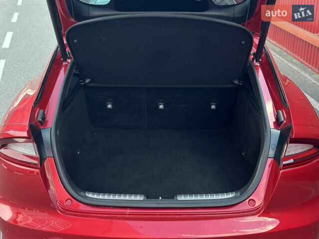 Красный Киа Stinger, объемом двигателя 3.34 л и пробегом 124 тыс. км за 25500 $, фото 47 на Automoto.ua