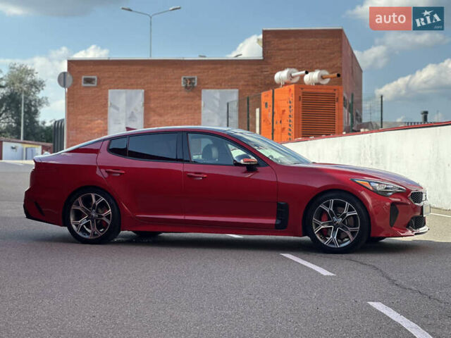 Красный Киа Stinger, объемом двигателя 3.34 л и пробегом 124 тыс. км за 25500 $, фото 9 на Automoto.ua