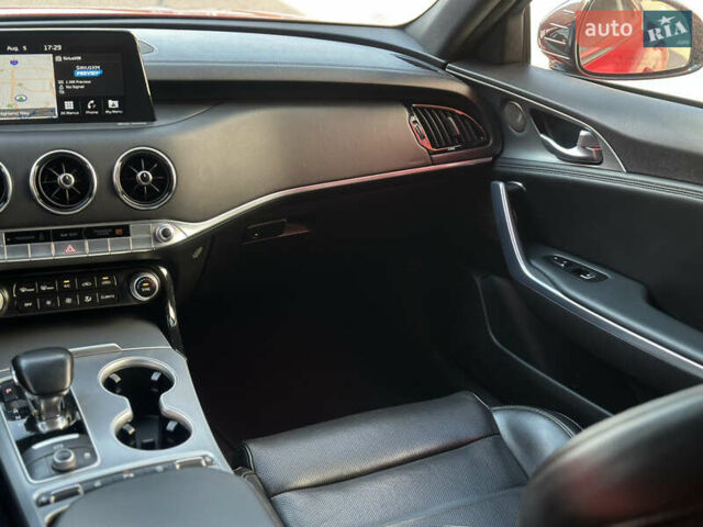 Красный Киа Stinger, объемом двигателя 3.34 л и пробегом 124 тыс. км за 25500 $, фото 37 на Automoto.ua