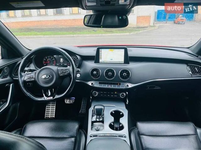 Красный Киа Stinger, объемом двигателя 3.34 л и пробегом 115 тыс. км за 25000 $, фото 41 на Automoto.ua