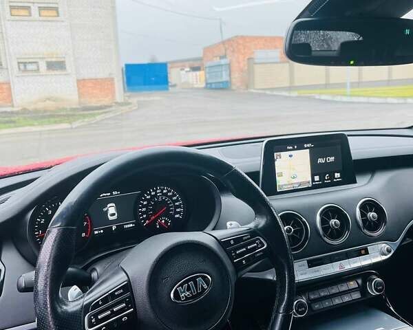 Красный Киа Stinger, объемом двигателя 3.34 л и пробегом 115 тыс. км за 25000 $, фото 37 на Automoto.ua
