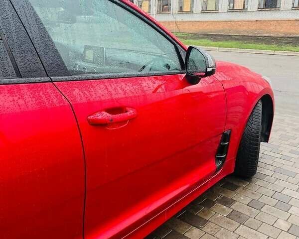 Красный Киа Stinger, объемом двигателя 3.34 л и пробегом 115 тыс. км за 25000 $, фото 13 на Automoto.ua