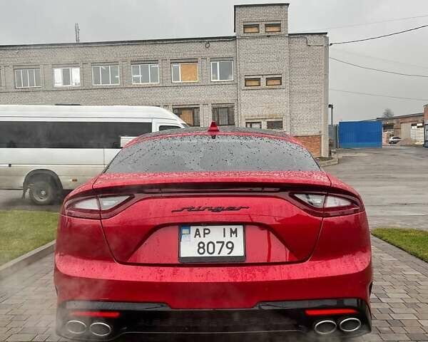 Красный Киа Stinger, объемом двигателя 3.34 л и пробегом 115 тыс. км за 25000 $, фото 14 на Automoto.ua
