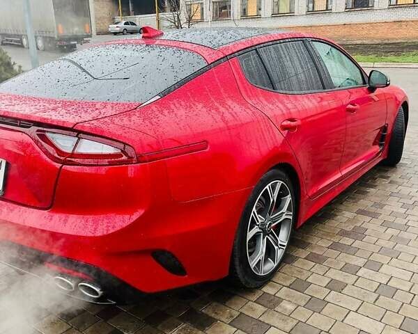 Красный Киа Stinger, объемом двигателя 3.34 л и пробегом 115 тыс. км за 25000 $, фото 15 на Automoto.ua