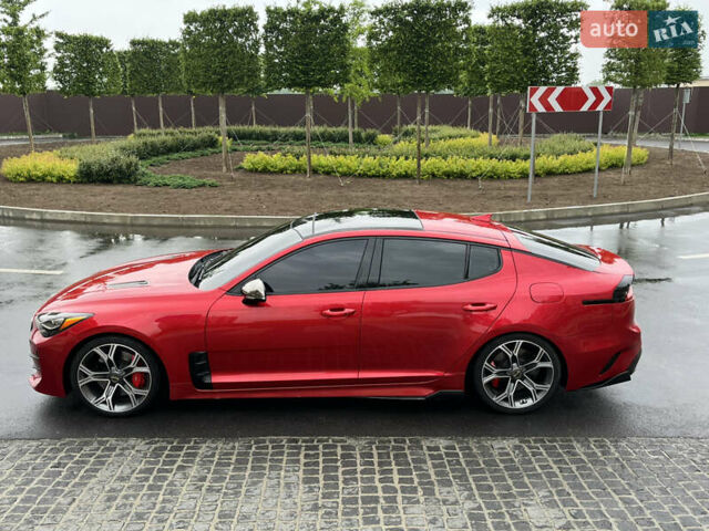 Красный Киа Stinger, объемом двигателя 3.34 л и пробегом 145 тыс. км за 24000 $, фото 4 на Automoto.ua
