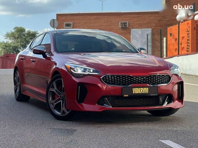 Киа Stinger, объемом двигателя 3.3 л и пробегом 124 тыс. км за 25500 $, фото 6 на Automoto.ua